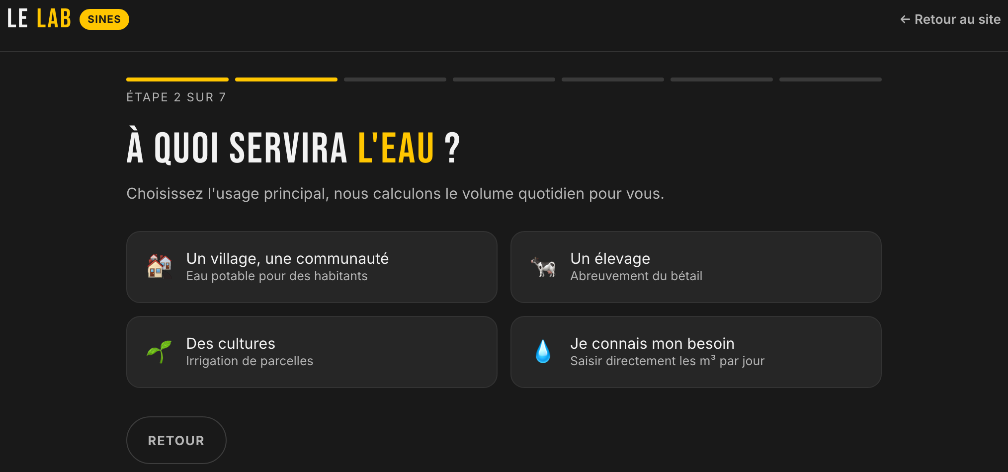 Étape 2 de l'application : choix de l'usage de l'eau parmi village ou communauté, cheptel, irrigation et volume connu